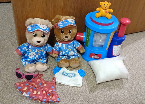 Build bear stuffing - build-a-bear, station
