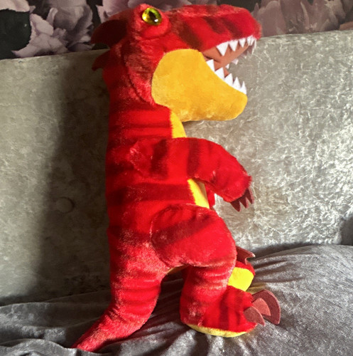 Build bear workshop - workshop, red