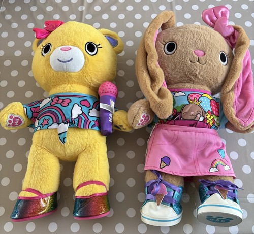 Build bear bunny - bear, and