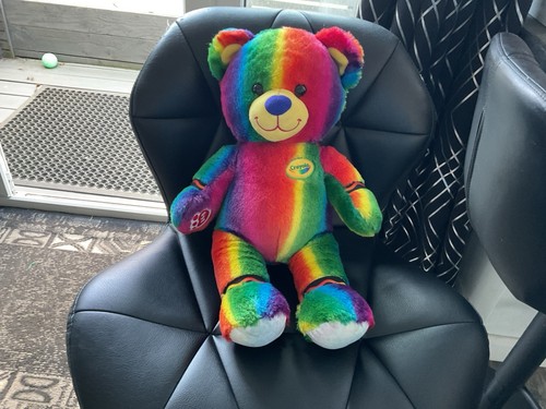 Build bear crayola draw - a,