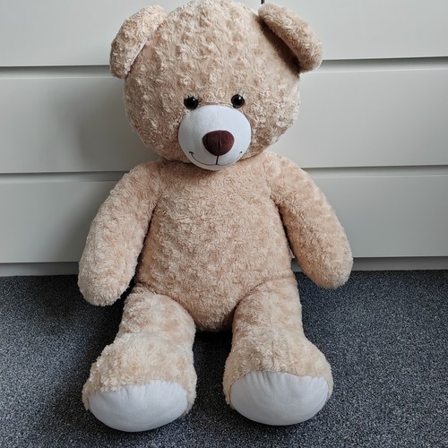 Build bear giant teddy - a,