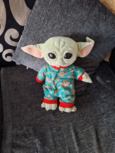 Build bear grogu - build-a-bear, yoda)